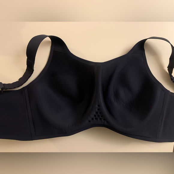 Knix Catalyst Sports Bra, size 7+ - Picture 5 of 8